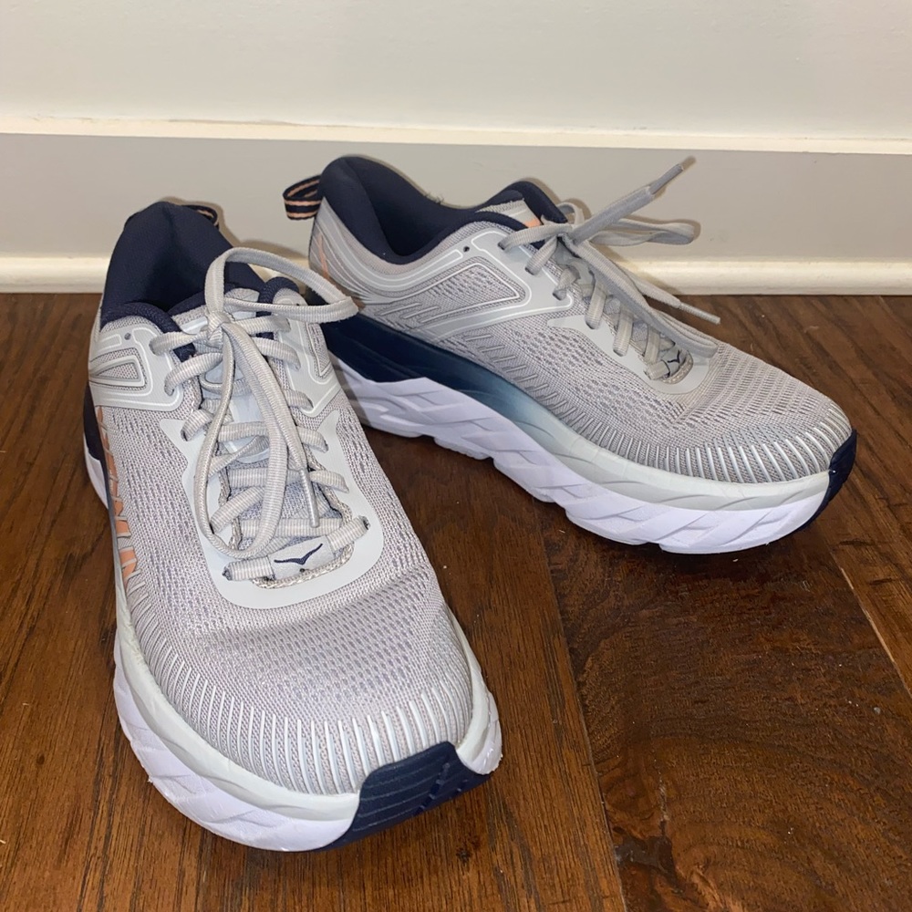 Hoka One One running Bondi 7 women’s shoes